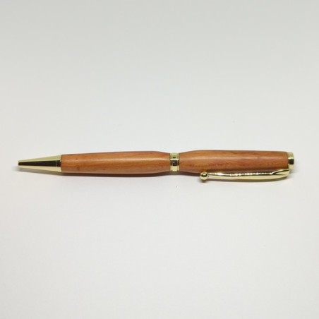 Stylo artisanal en prunelier – Stylo en bois fait main