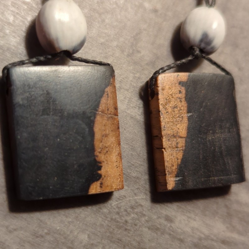Boucles d'oreilles en ébène du Mozambique