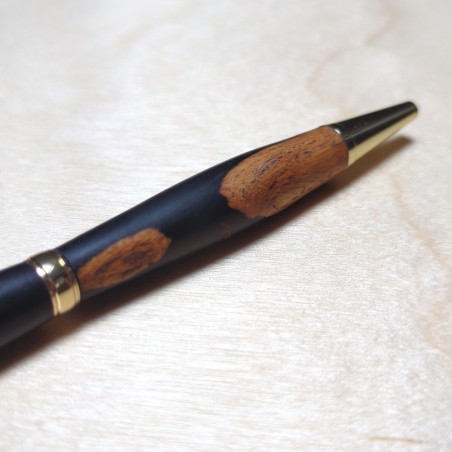 Stylo en Ébène – Élégance et Bois Noble Haut de Gamme