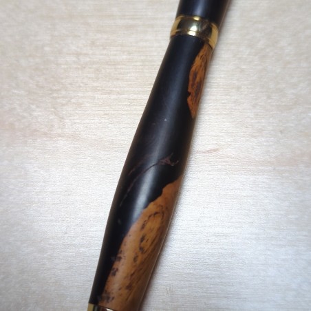 Stylo en Ébène – Élégance et Bois Noble Haut de Gamme