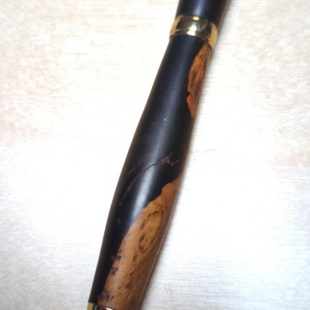 Stylo en Ébène – Élégance et Bois Noble Haut de Gamme