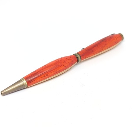 stylo artisanal en bois : houx et padouk