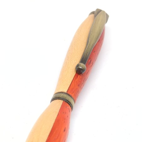 stylo artisanal en bois : houx et padouk
